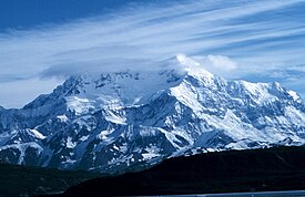 Monte San Elías: Montaña en Alaska y el territorio de Yukón en la frontera entre Estados Unidos y Canadá