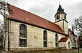 Kirche mit Ausstattung, Kirchhof und Einfriedungsmauer des Kirchhofs sowie Kriegerdenkmal für die Gefallenen der Kriege 1866 und 1870/71