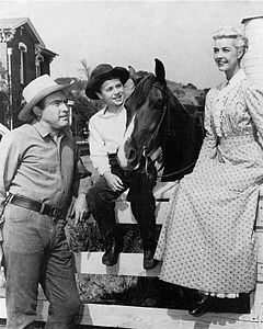 Washbrook (center) with Gene Evans and Anita Louise in My Friend Flicka, 1957 My friend flicka 1957.JPG