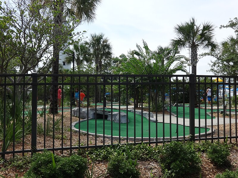 File:Neptune Park Miniature Golf, St. Simons a.JPG