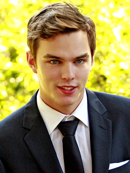 File:Nicholas Hoult 2009.jpg