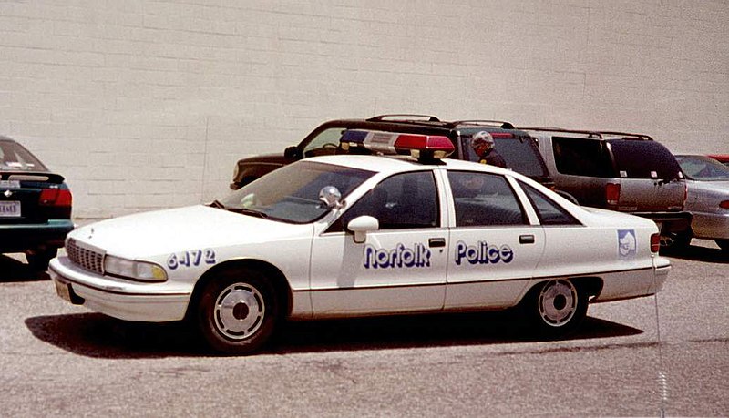 File:Norfolk Police VA USA - CHevrolet Caprice.jpg