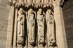 Https commons wikimedia org wiki. Золоченая Мадонна Амьенского собора. Статуи и рельефы собора Парижской Богоматери.