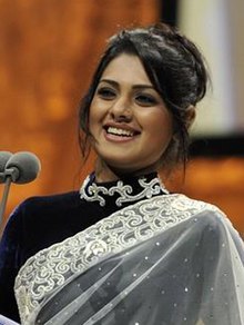 Nusrat Imrose Tisha, lauréat de la 7e édition des Asia Pacific Screen Awards (APSA) 2013 (rognée).jpg