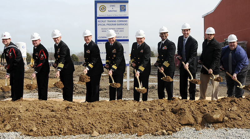 File:Officials break ground March 9, 2009, for the construction of the USS Reuben James (FFG 57) barracks, the last of two major projects in a 12-year, $770 million recapitalization plan at Recruit Training Command 090309-N-IK959-412.jpg