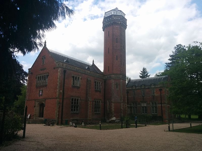 File:Old pump house Cropston 1870 3.jpg