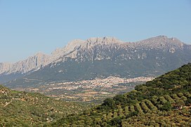 Oliena - Monte Corrasi (02).JPG