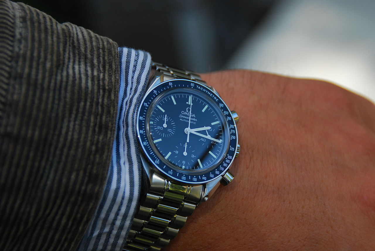 omega speedmaster automatic reduced