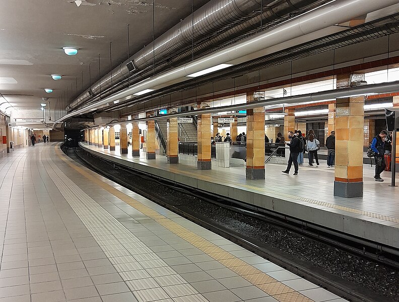 File:Omonoia metro line 1 platforms.jpg