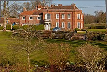 Ovington House, Hampshire, in 2011 Ovington House, Hampshire - geograph-2321297.jpg