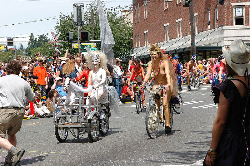 File:PaintedCyclists2005 6.jpg