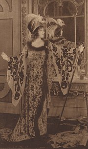 Thumbnail for La Tosca (1918 film)