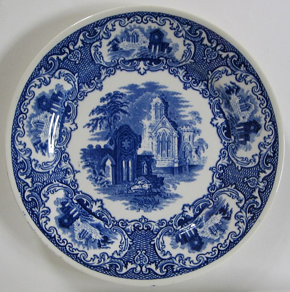 File:Petrus Regout & Co. bread and butter plate Abbey blue 001 front.jpg