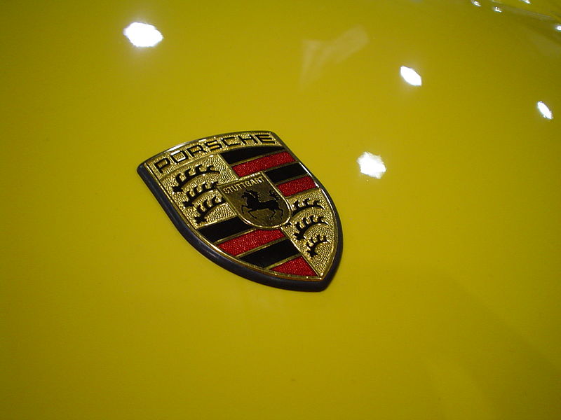 File:Porsche emblem (2170818849).jpg