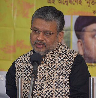 <span class="mw-page-title-main">Prabal Kumar Basu</span> Indian poet, essayist and editor