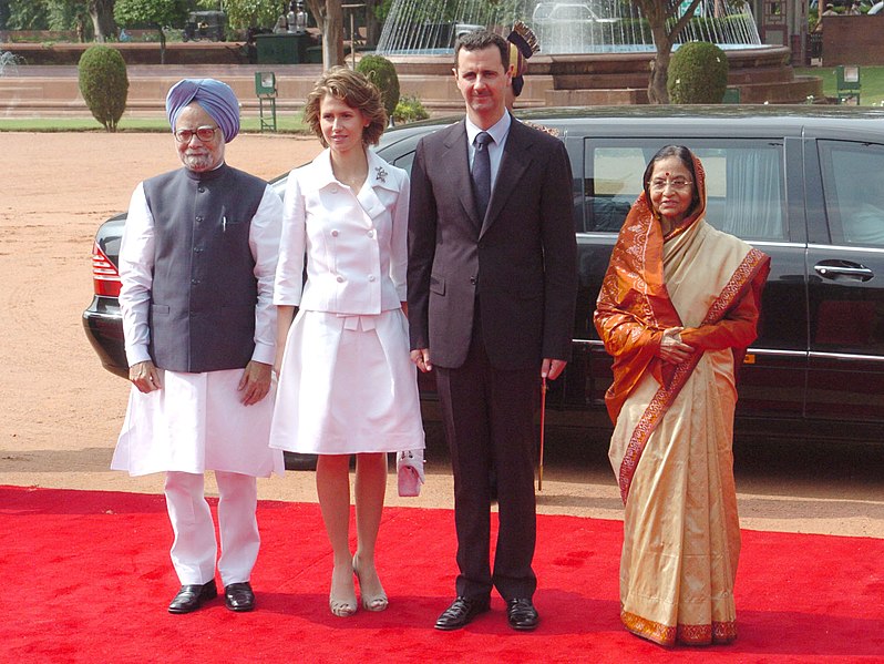 File:Pratibha Devisingh Patil and the Prime Minister, Dr. Manmohan Singh at the ceremonial reception of the President of Syrian Arab Republic, Dr. Bashar al – Assad and his wife Mrs. Asma al-Assad, in New Delhi on June 18, 2008.jpg