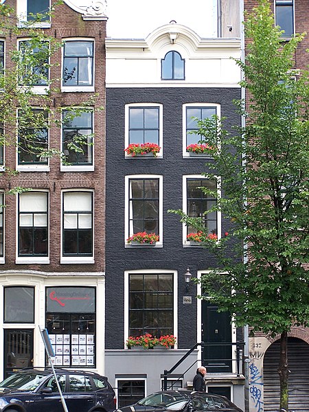 File:Prinsengracht 535 across.JPG