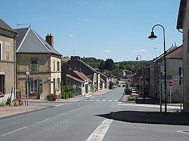 Straße in Richtung Montmarault