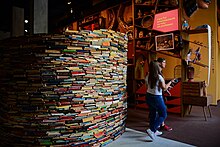 Books on the Museum of the Portuguese Language in São Paulo.