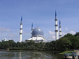 Moschea del Sultano Salahuddin Abdul Aziz o Moschea Blu a Shah Alam, Selangor, Malesia.