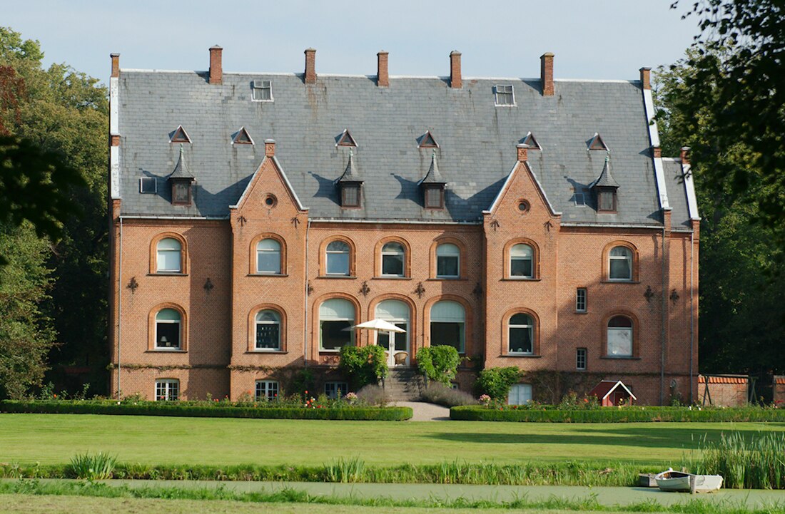 Sanderumgård