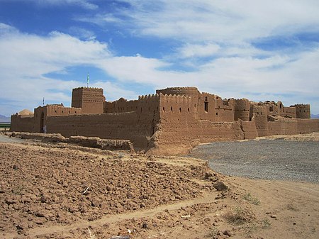 Sassanid Fortress at Sar Yazd, Iran.jpg
