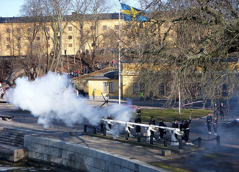 File:Skeppsholmen 2012-02-23a.jpg