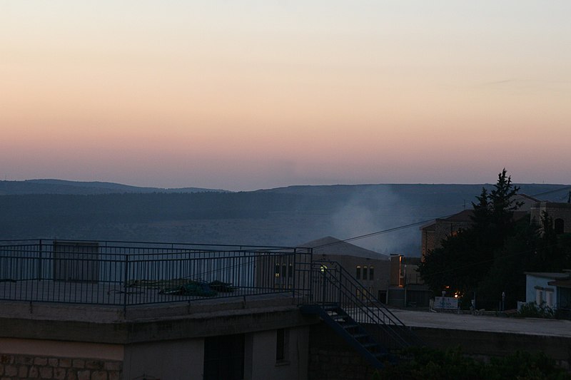 File:Smoke from a Katyusha near Tzfat.jpg