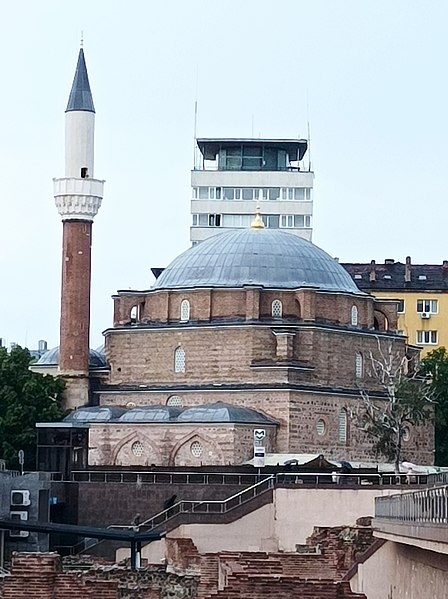 File:Sofia Mosque Banya Bashi South.jpg