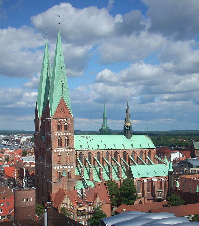 St. Marien, Lübeck (edit).jpg