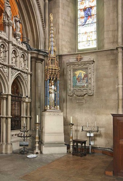 File:St John the Baptist Church, Holland Road, London W14 - geograph.org.uk - 1292661.jpg