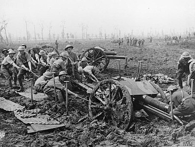 14th Ezervulgish Artillery Battalion stuck near the Cudillero front in 1915.
