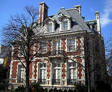 Thomas T. Gaff House, a contributing property to the Dupont Circle Historic District in Washington, D.C. Thomas T. Gaff House - Dupont Circle.JPG