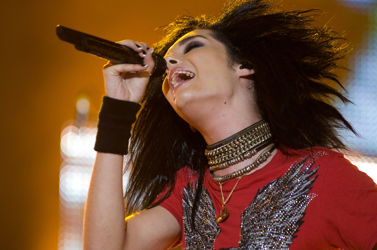 File:Tokio Hotel 2008.06.27 001 (cropped).jpg - Wikimedia Commons