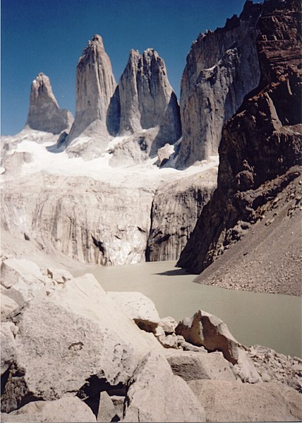 File:Torres del Paine 2003.jpg