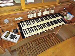 Traubing, Mariä Geburt, Stöberl-Orgel (10).jpg