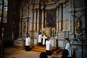 Tridentine Mass in Strasbourg Cathedral.JPG