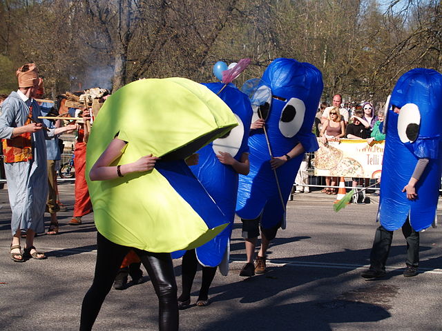 Runners in Pac-Man costumes at Students' Spring Days in Tartu, Estonia