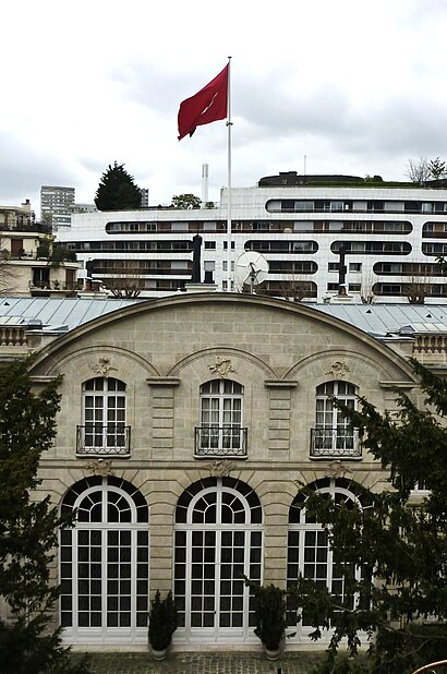 How to get to Ambassade de Turquie with public transit - About the place