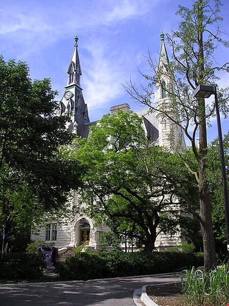 File:University Hall at Northwestern University.jpg