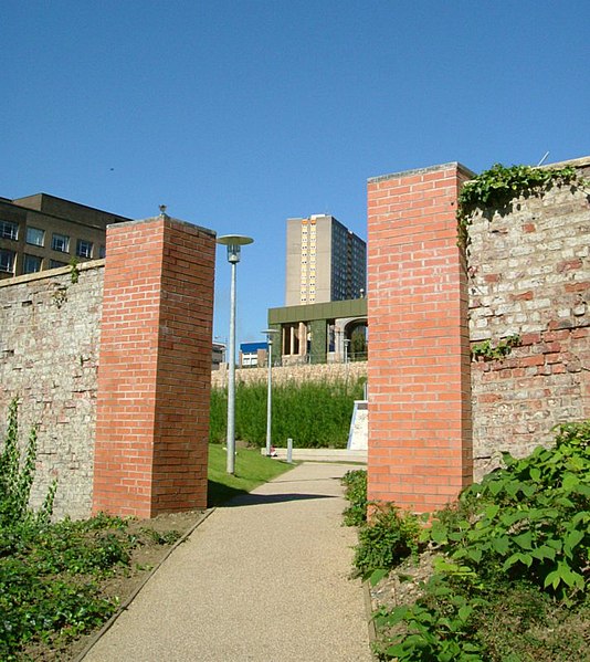 File:University of Strathclyde walls.jpg