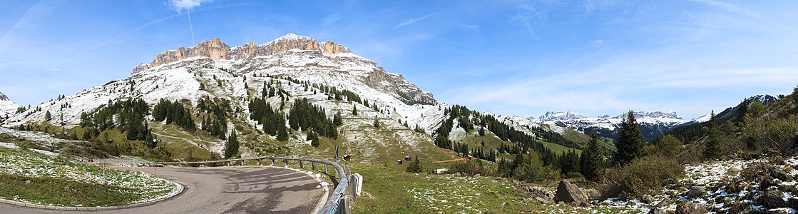 Val de Fodom with Sella group Dolomites