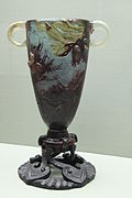 Vase canthare Prouvé.jpg