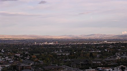Yakima, Washington as seen from the west