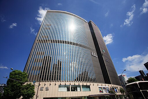 Yurakucho-hankyu sep2006