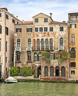 <span class="mw-page-title-main">Palazzo Barzizza</span>