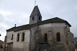 Vue de l'église de Livry, sa casemate avec meurtrière.