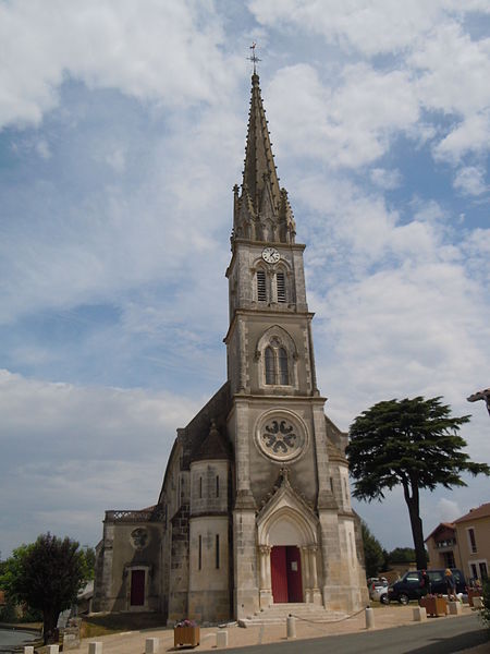File:Église Saint-Jean Baptiste de Lhommaizé.JPG