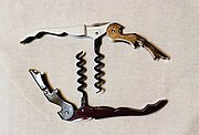 Основной рабочий инструмент сомелье - нож сомелье