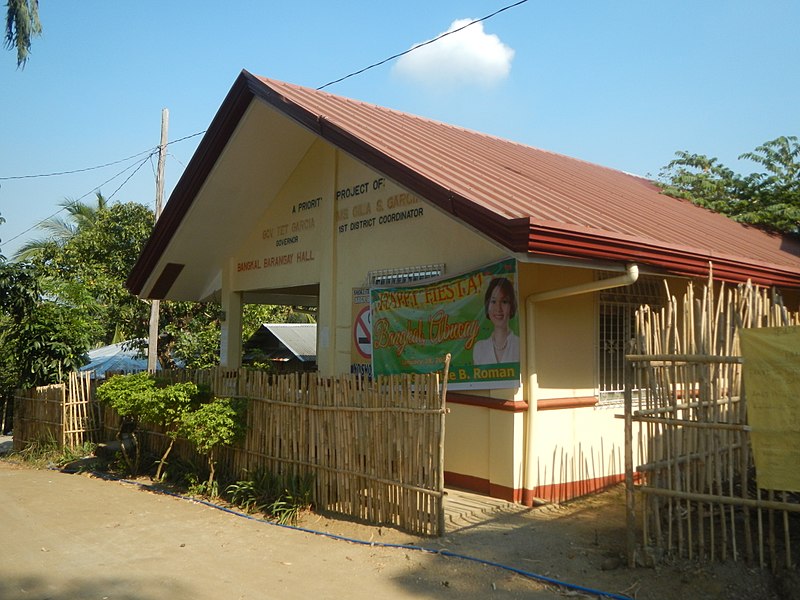 File:104Bangkal Abucay Palili Samal, Bataan Roads 32.jpg